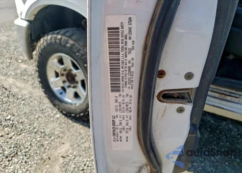 2012 Dodge Ram 2500 Laramie z USA, uszkodzony, nr VIN 3C6UD5FL1CG309889